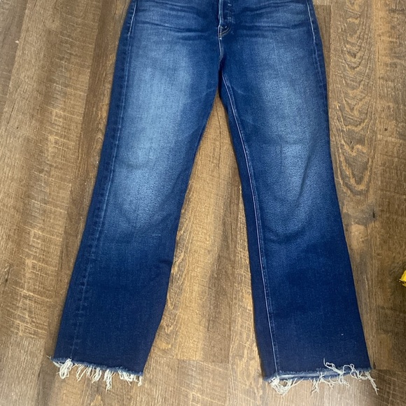 NWOT MOTHER JEANS THE TRIPPER ANKLE FRAY IN CHANGE IS IN THE AIR HI RISE ANKLE - Picture 8 of 16